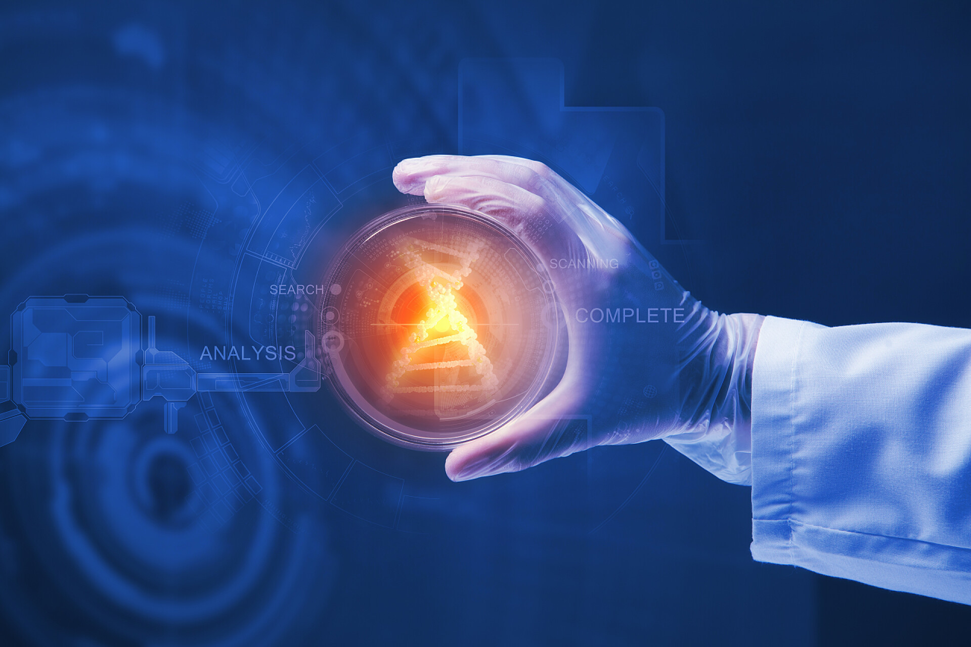 科学技术人员拿着生物基因样本