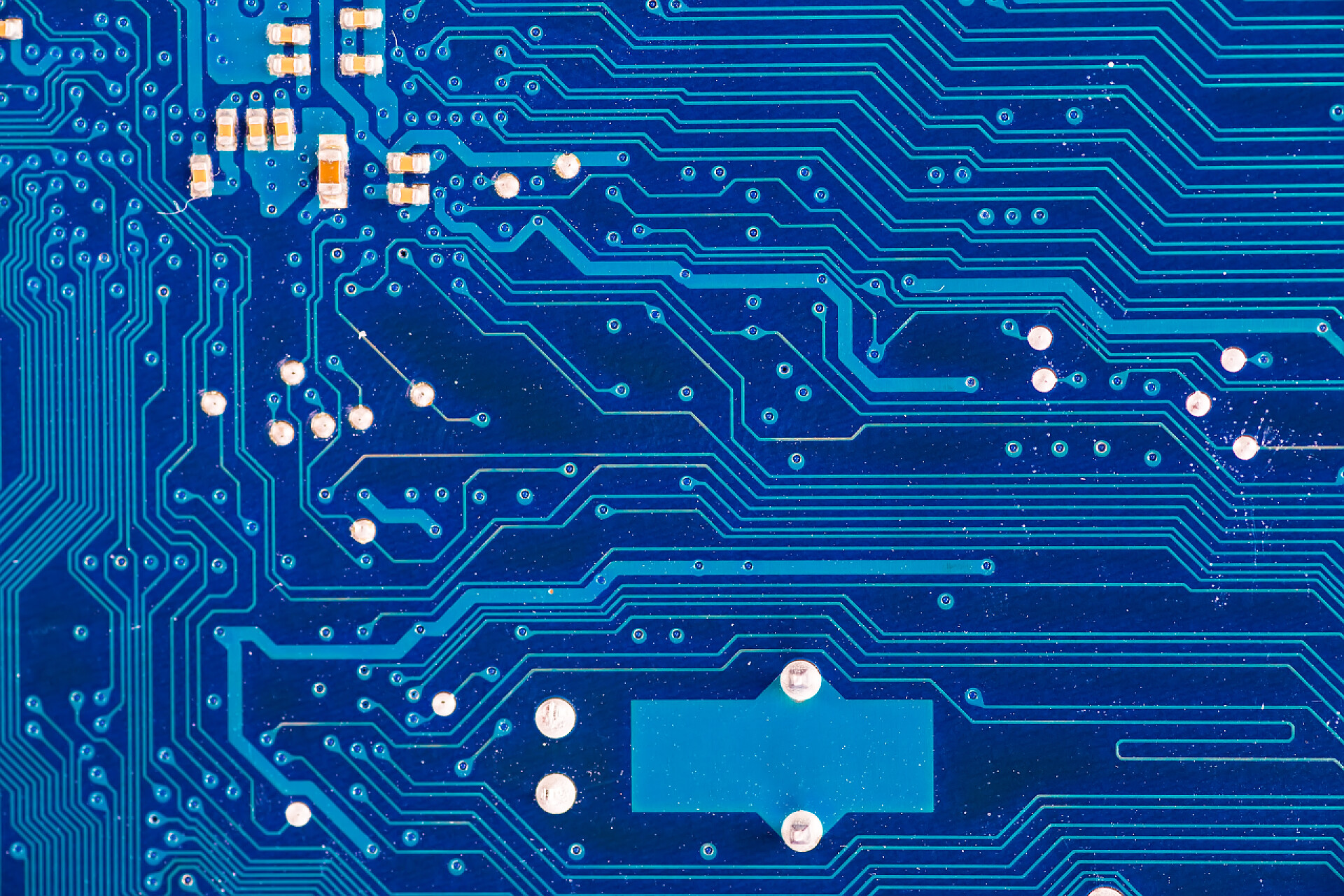 硬盘上的集成电路板电子行业