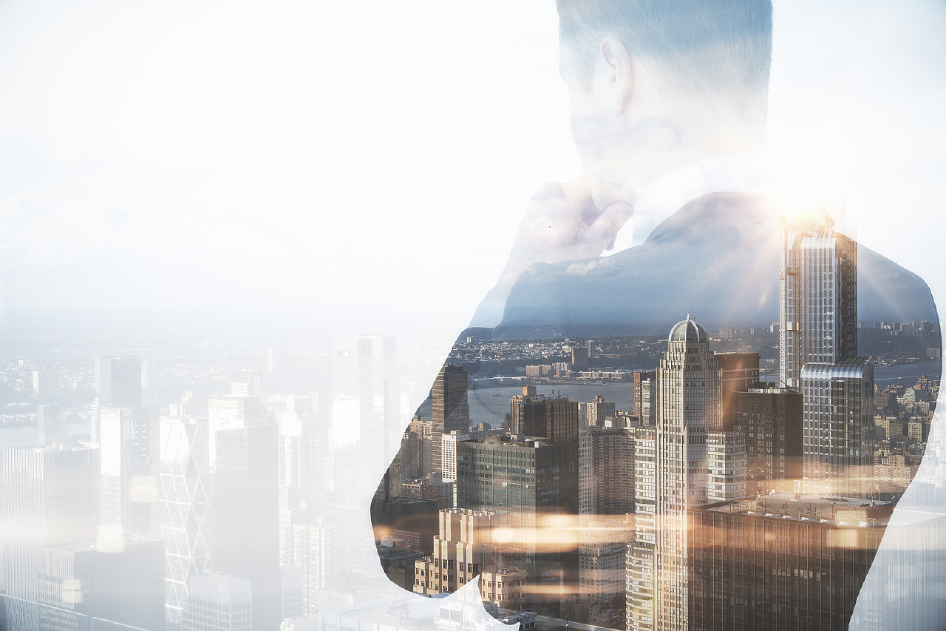 商务城市背景和商人背影融合的背景双重曝光