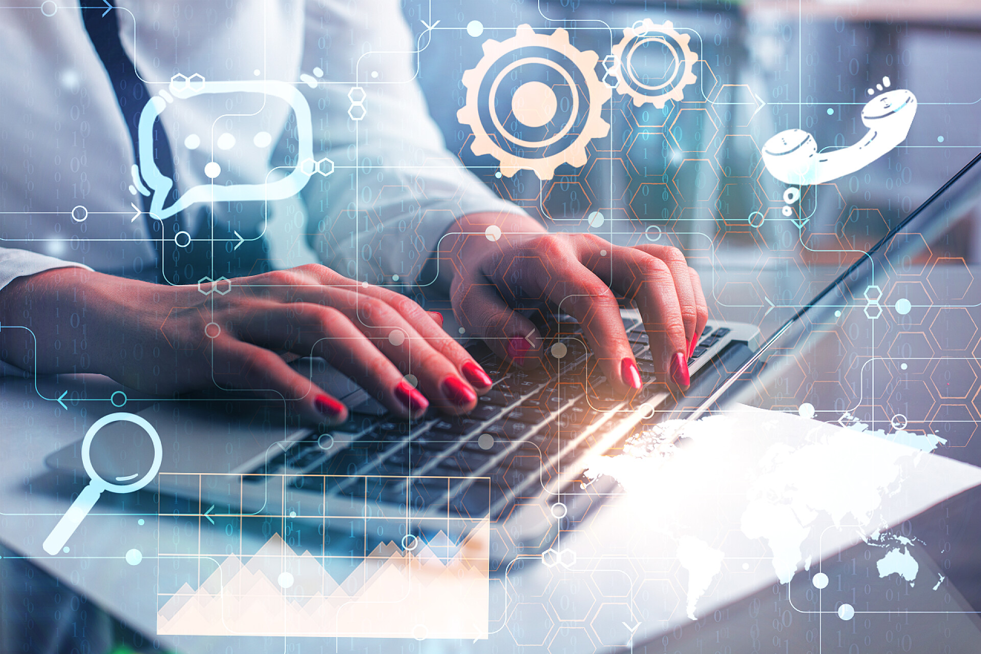 商务女员工用笔记本工作和全息影像图标融合