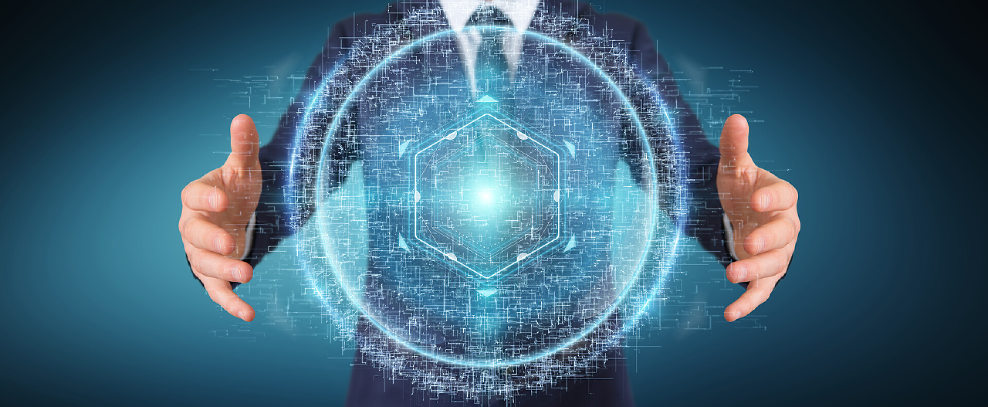 科技模糊背景下的商人使用数字球面连接全息图