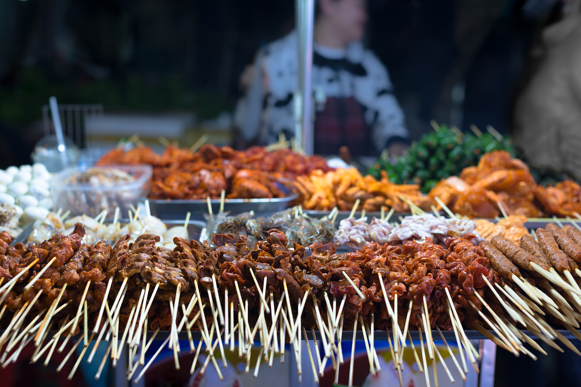 美食夜市马路边烧烤摊