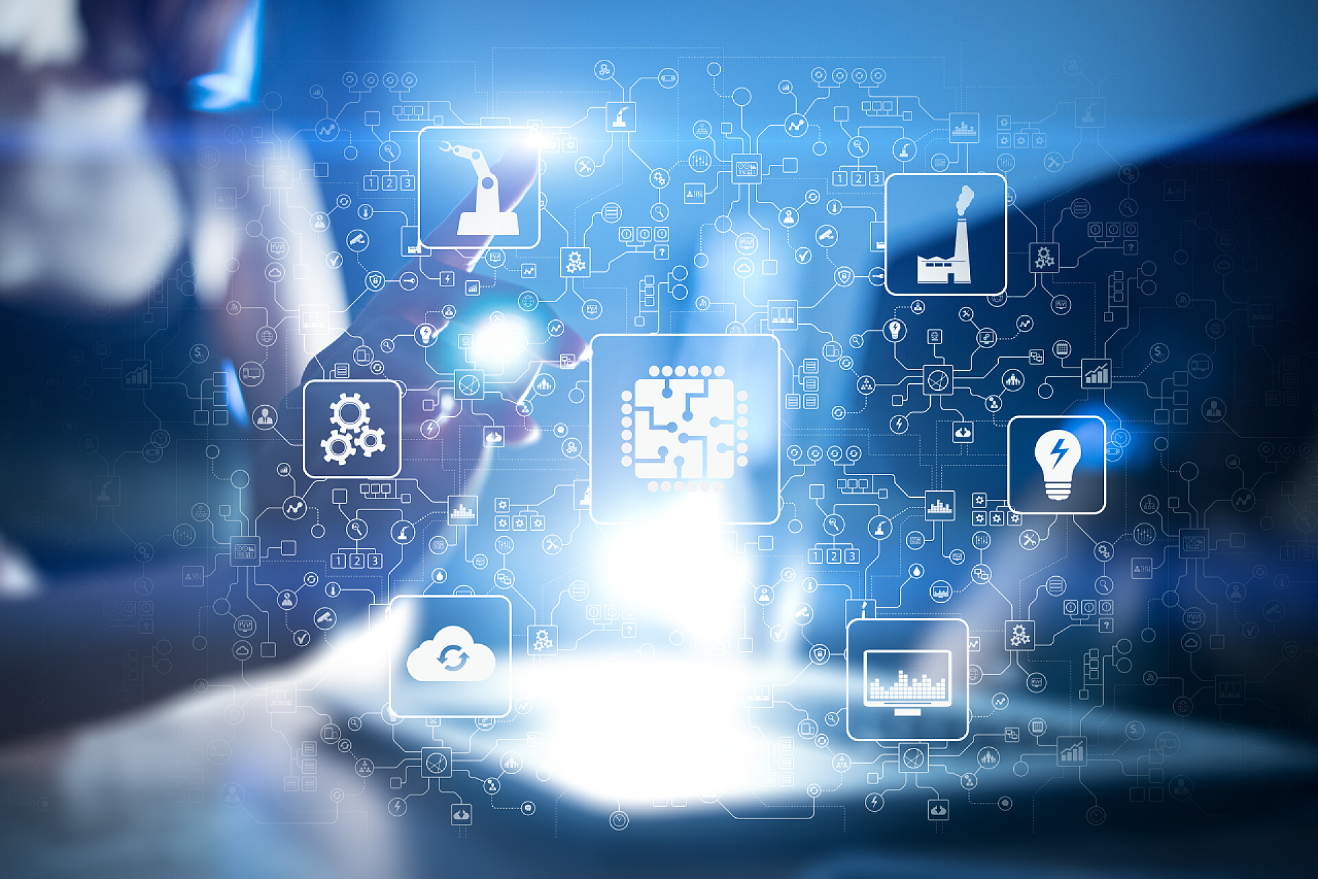 蓝色科技背景中 一只手正在触摸互联网信息图