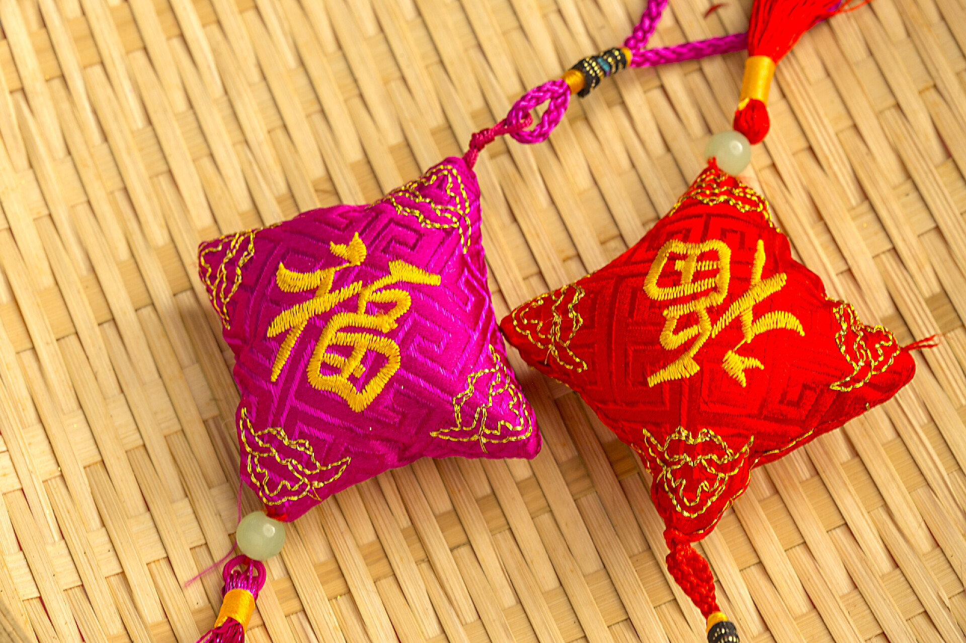 中国新年挂件平安符福袋