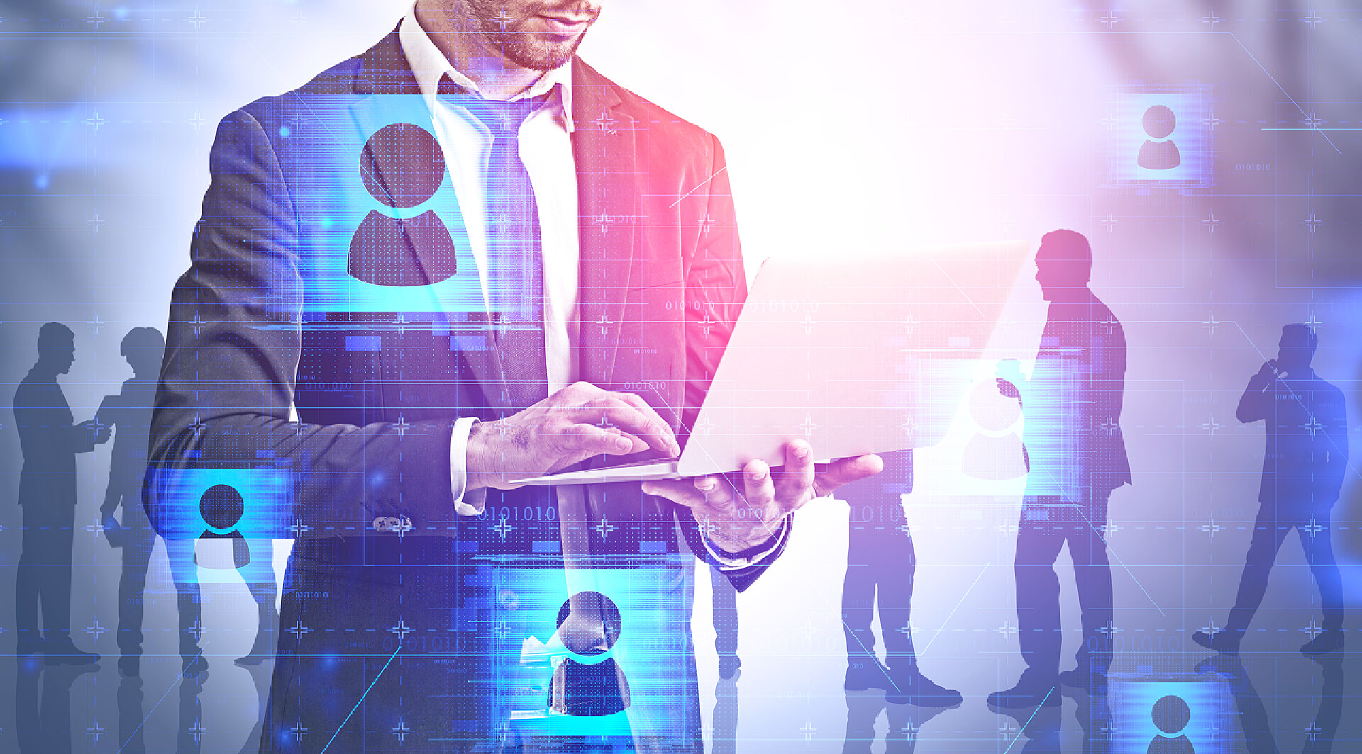 商务男士手拿平板