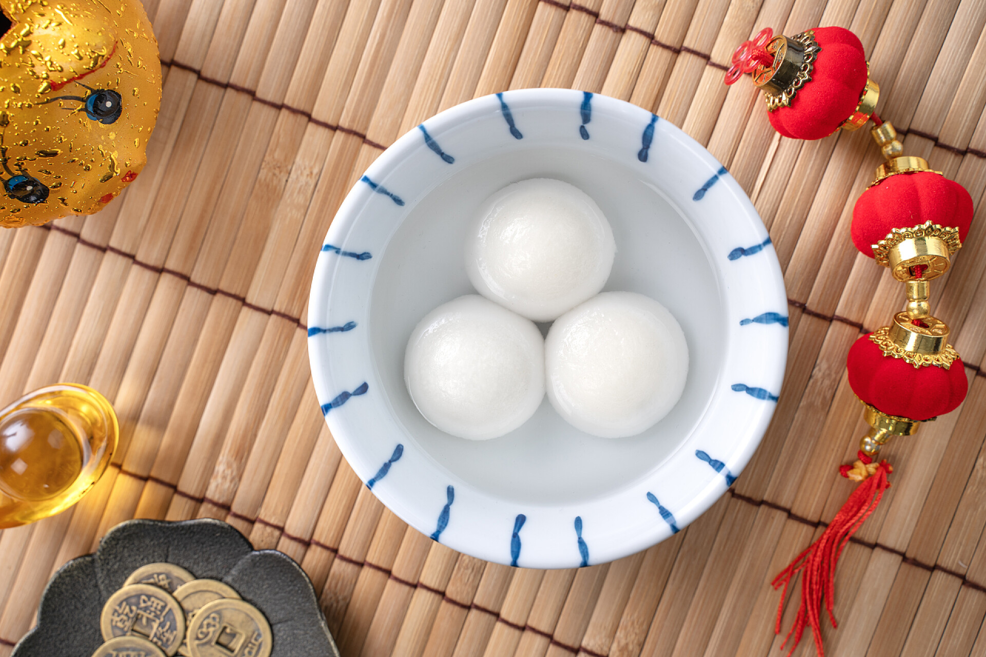 春节大年初一吃汤圆