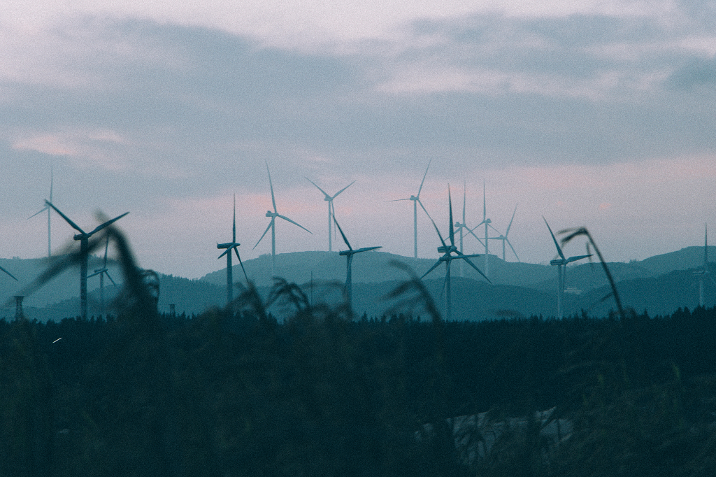 福州平潭海边的风车
