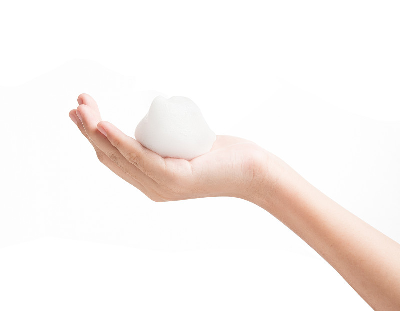 手泡泡沫女性孤立在白色背景上的美容保健概念设计