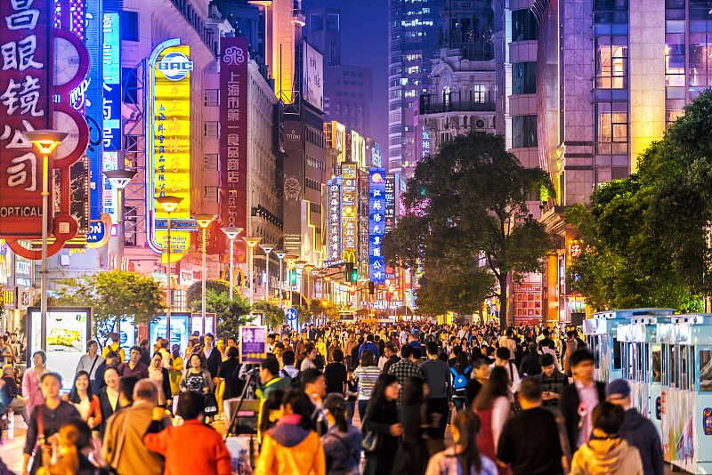 南京购物街，中国上海的夜晚