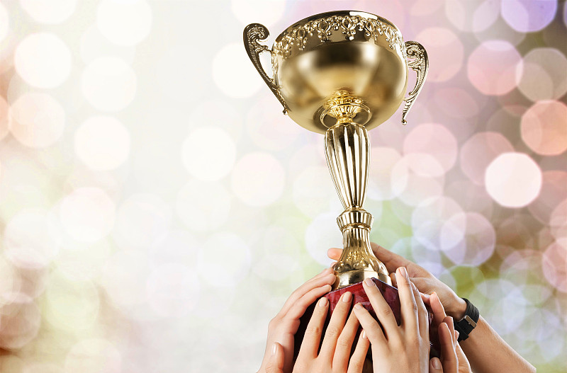 奖杯。