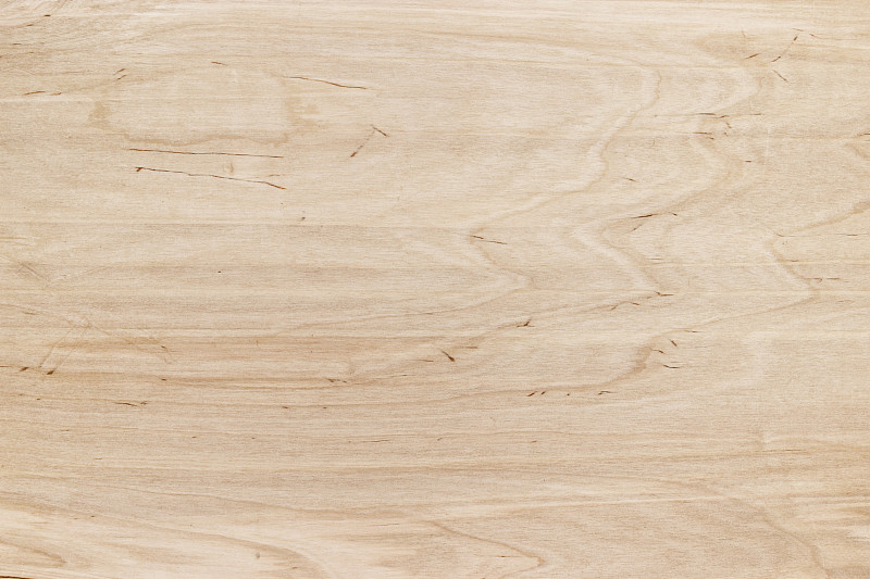 木板质地轻盈，背景为天然木纹表面