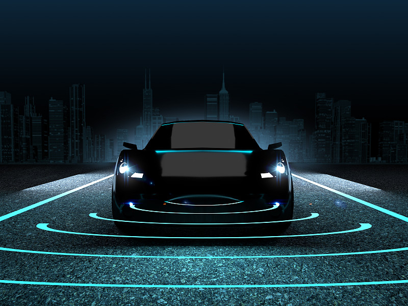 自动驾驶的电子计算机汽车在道路上