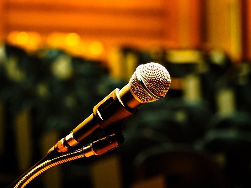 麦克风