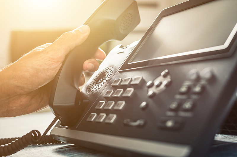 沟通支持，呼叫中心和客户服务帮助台。