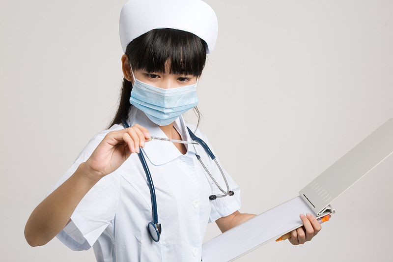 阅读一个温度计