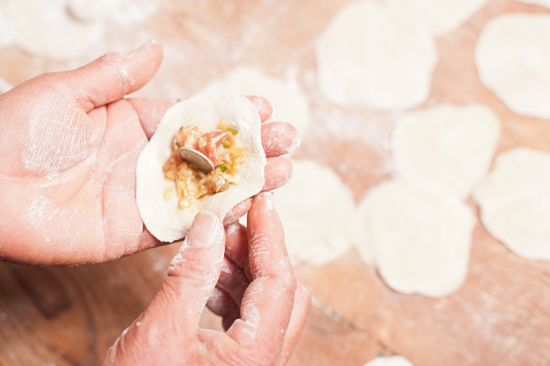 中国饺子的制作工艺