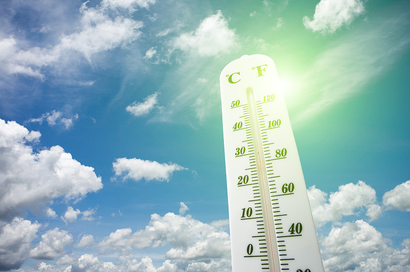暑热上的温度计