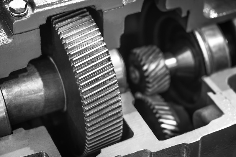 发动机齿轮，工业背景