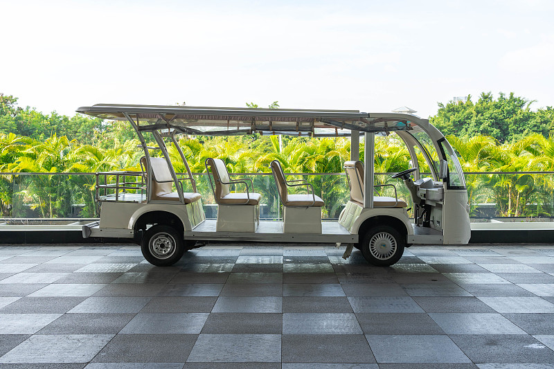 度假酒店电动客车