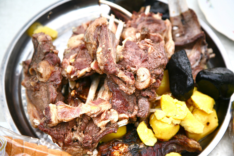 蒙古乌兰巴托Gorkhi-Terelj国家公园的蒙古传统食物