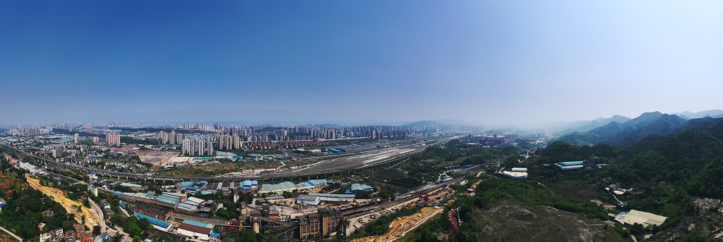 高铁动车站全景