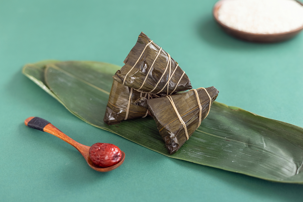 粽子美食国风风格背景端午节图片粽子静物五月初五粽子创意