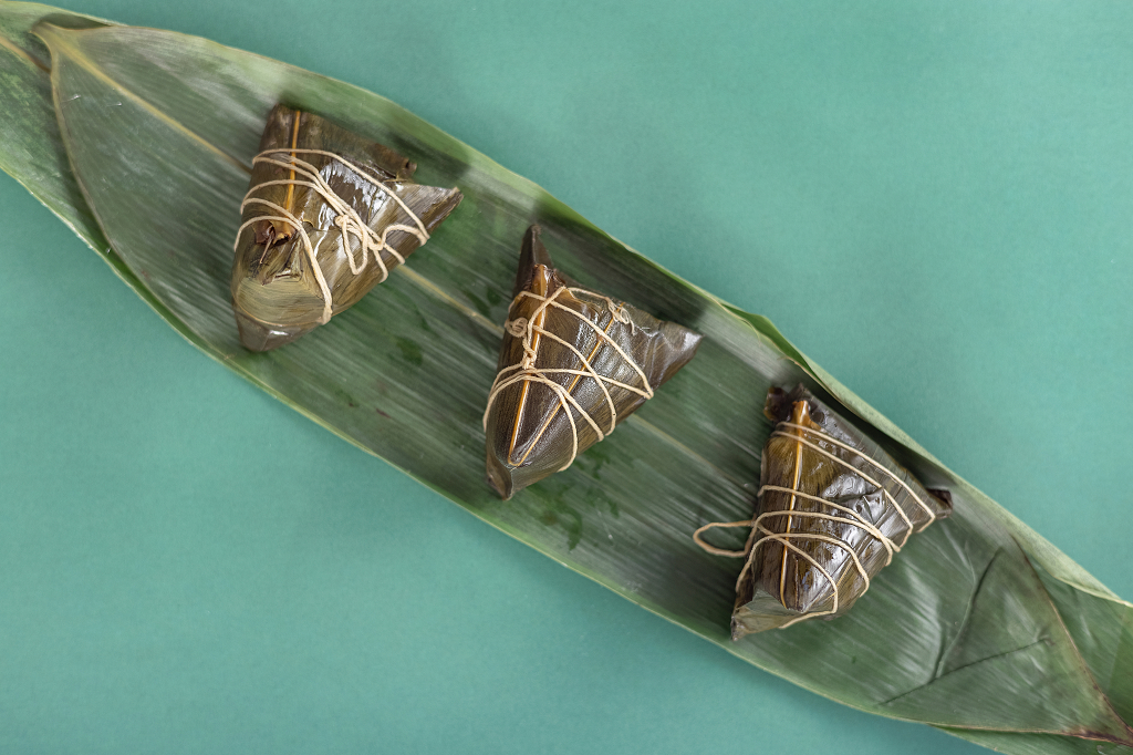 三个粽子端午美食素材端午节图片粽子静物五月初五粽子创意