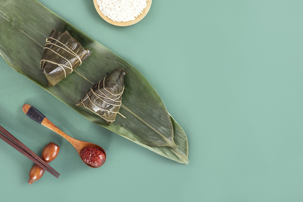 端午节粽子大枣图片端午节图片粽子静物五月初五粽子创意