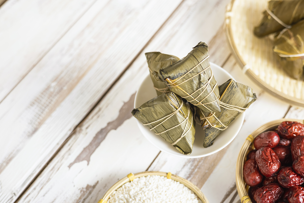 甜枣粽子端午节图片端午节图片粽子静物五月初五粽子创意