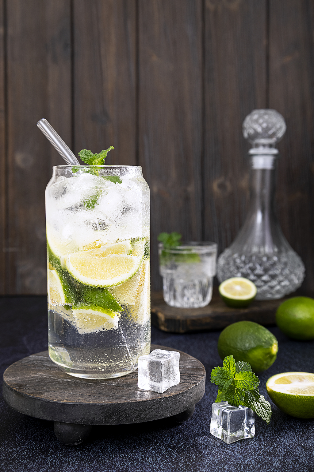 一杯冰爽柠檬气泡水夏天图片冷饮图片夏天饮品夏日清爽