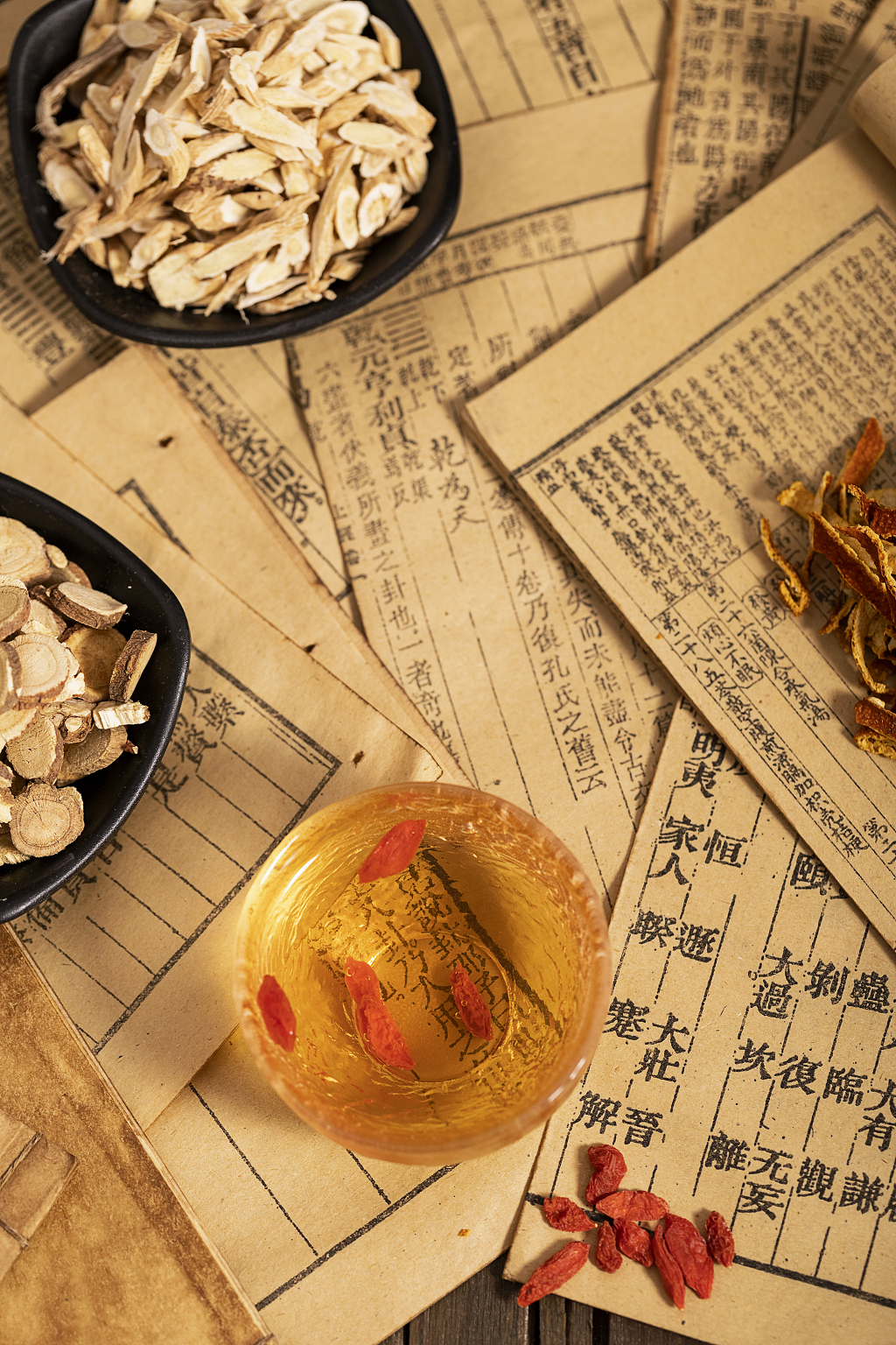 枸杞茶中药材冬季养生茶中医中药图片医师节国医节