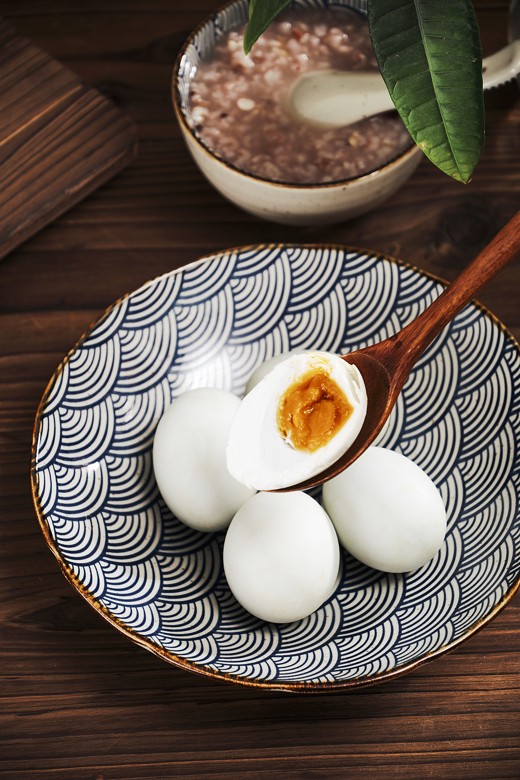 国风端午节风味可口咸鸭蛋静物