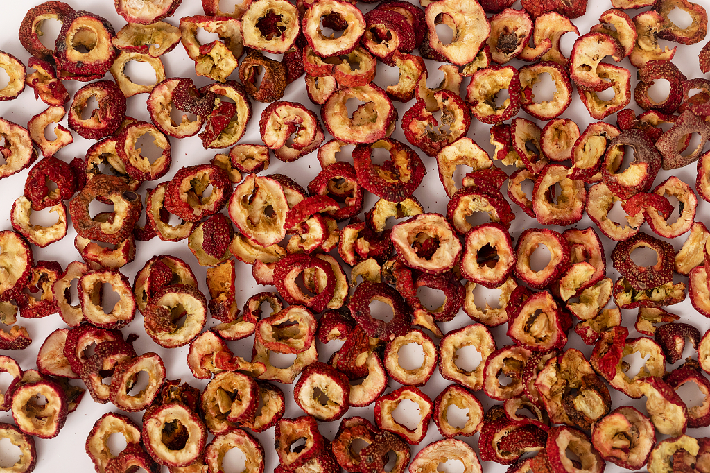 山楂圈中药材背景中医中药图片医师节国医节