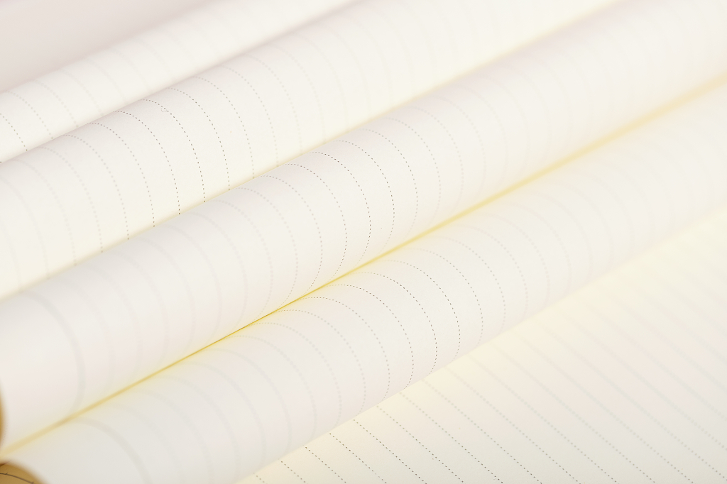 折纸的笔记本特写图片读书日教师节阅读教育