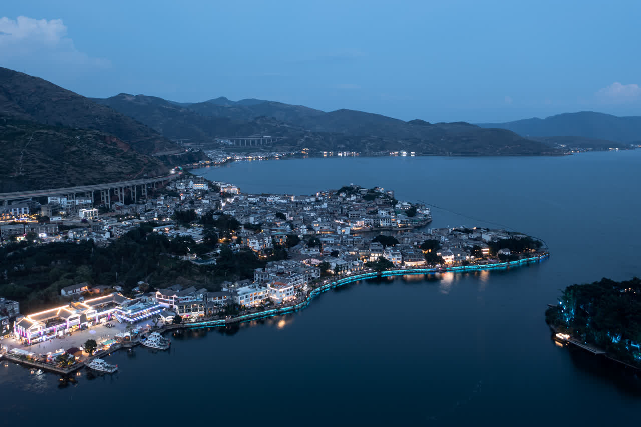中国云南大理双廊夜景