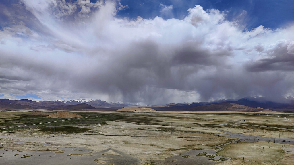 喜马拉雅山的云雨