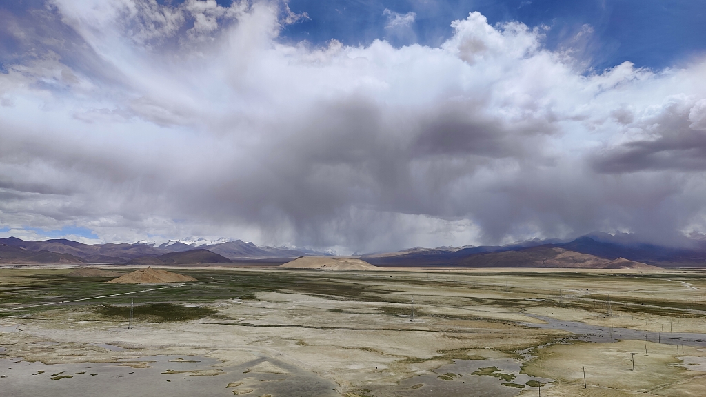 喜马拉雅山的云雨