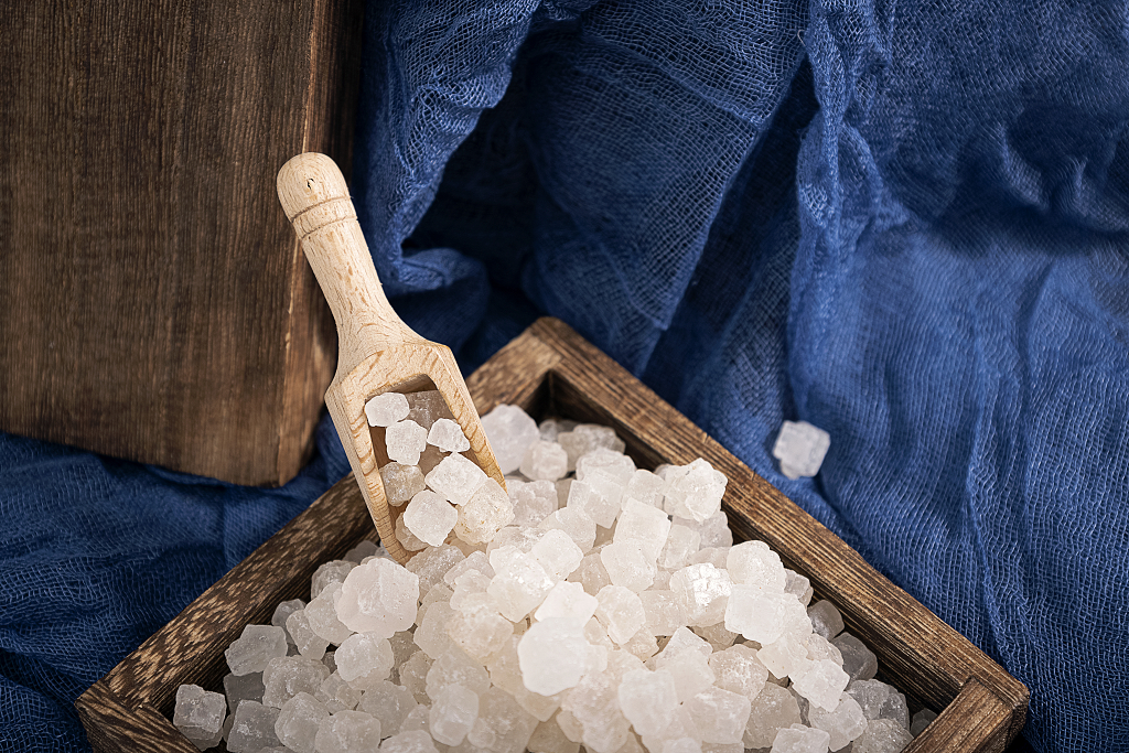 海盐暗调风格海报粗盐海盐大粒盐