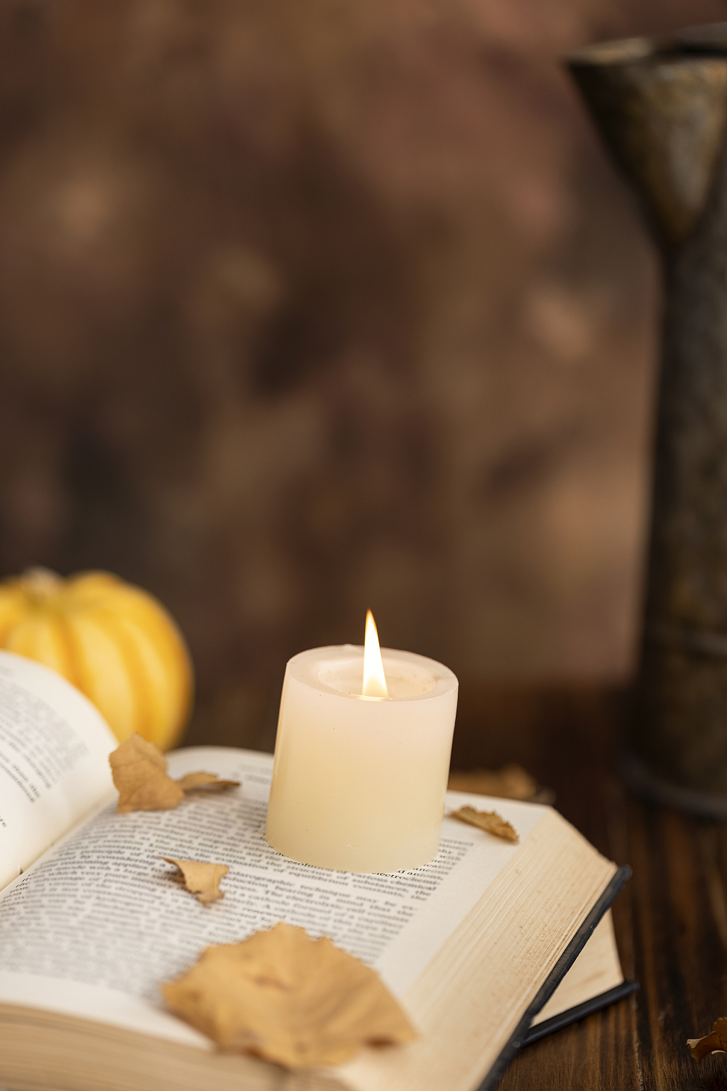 烛光感恩节创意图片南瓜感恩节图片秋天创意