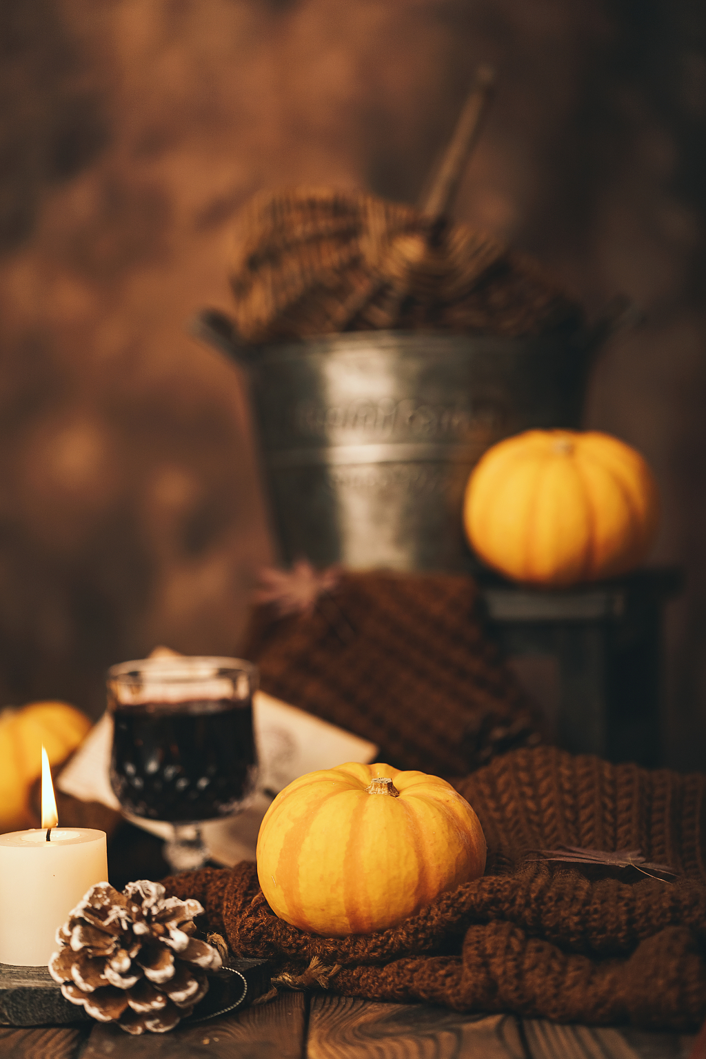 感恩节红酒南瓜图片南瓜感恩节图片秋天创意