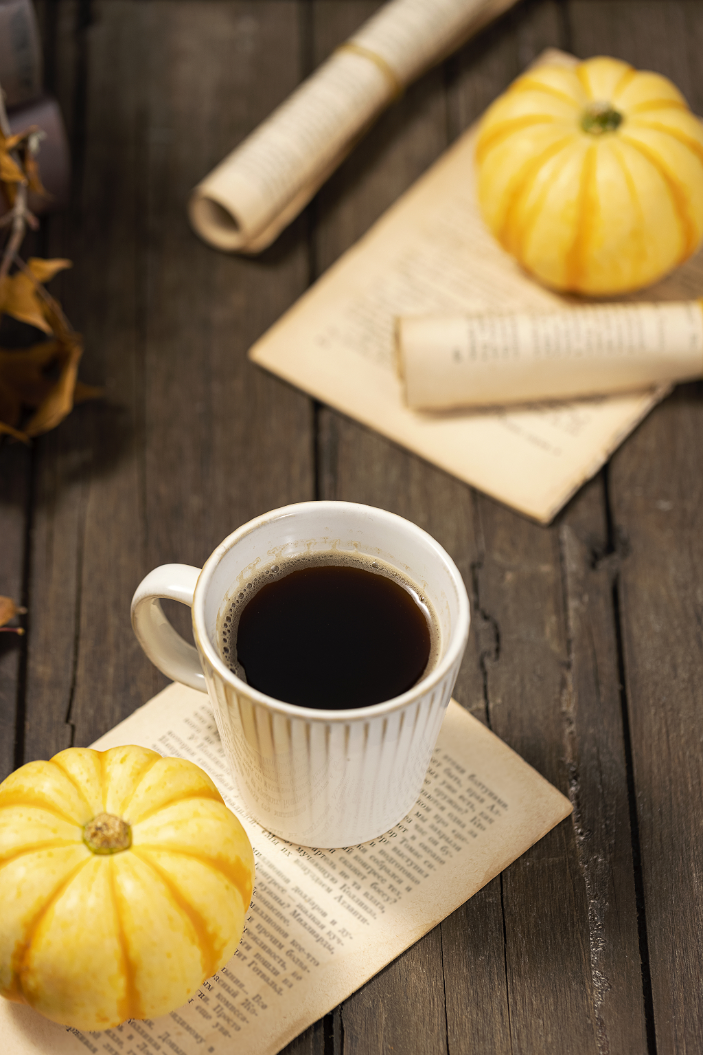 一杯咖啡秋季温暖图片秋天图片秋天静物金秋唯美