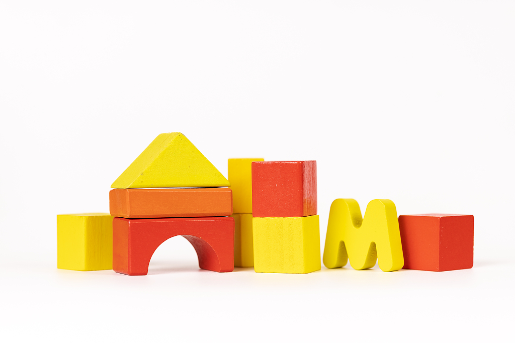 儿童积木小城堡搭建积木创意彩色积木图片