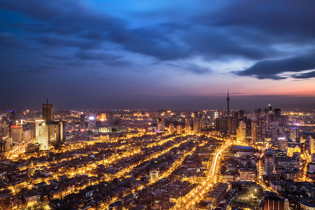 天津天塔夜景