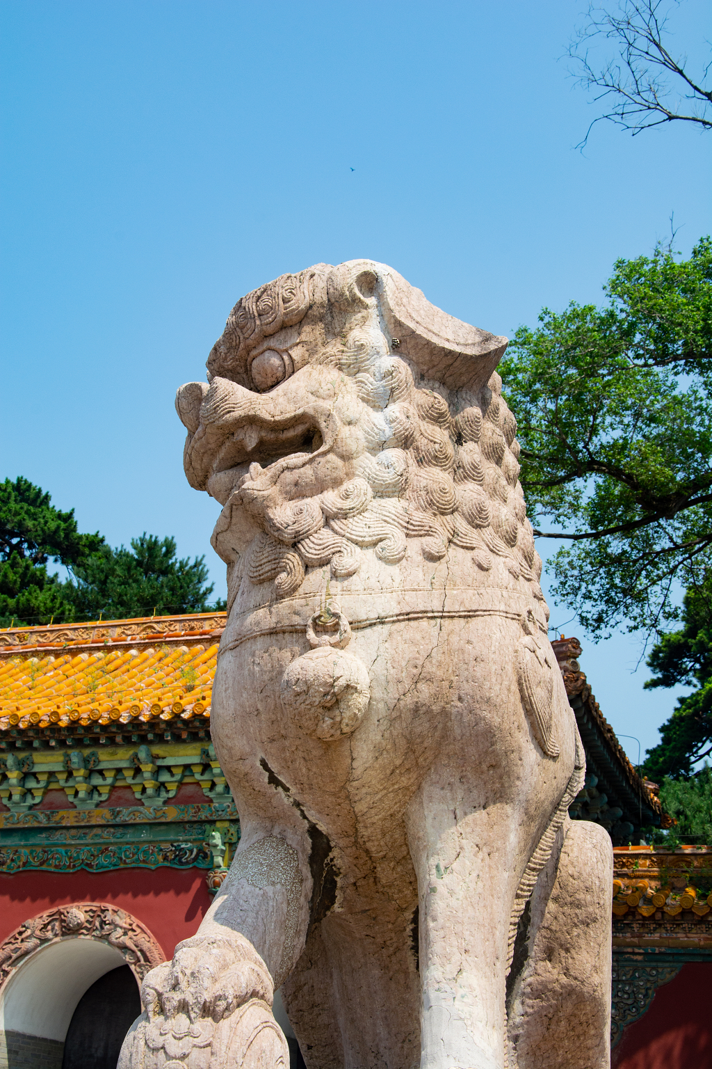 中国古代建筑的栩栩如生石狮子