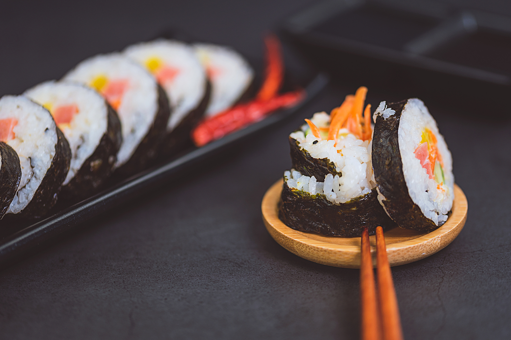 日韩料理美食寿司海报日韩料理寿司静物图片