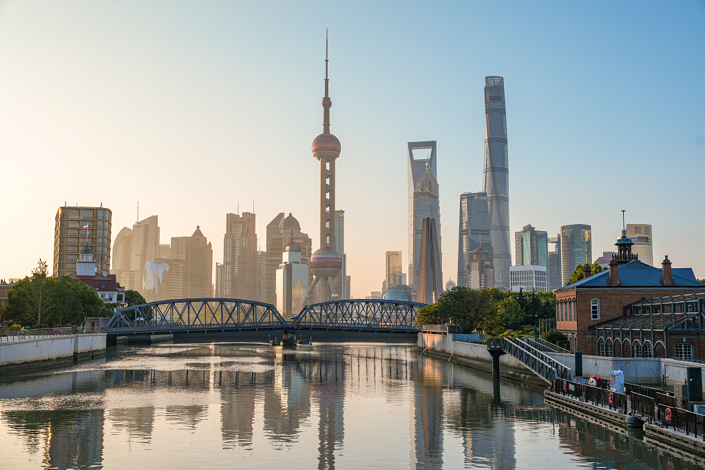 上海地标外白渡桥黎明陆家嘴东方明珠