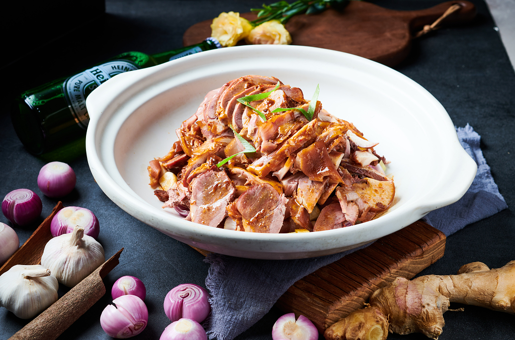 美食拍摄凉拌牛肉香辣