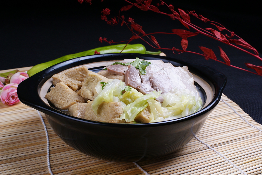 美食摄影大白菜豆腐五花肉砂锅