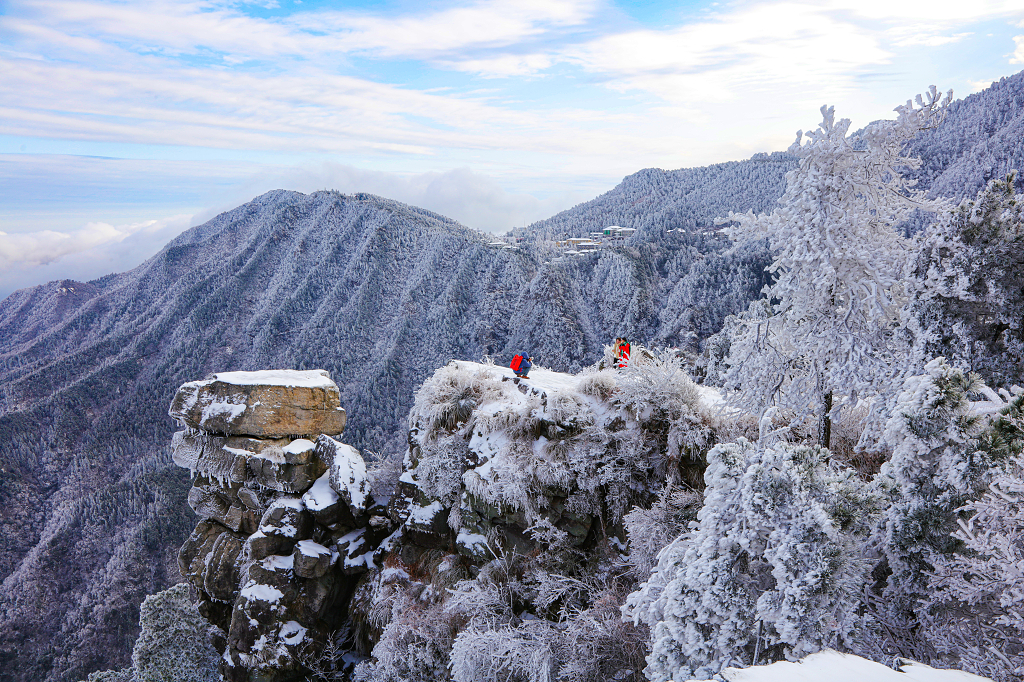 庐山骆驼峰雪景