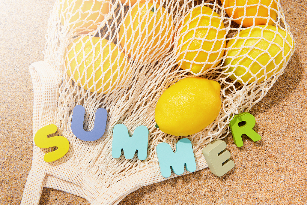 阳光夏日summer防晒创意背景